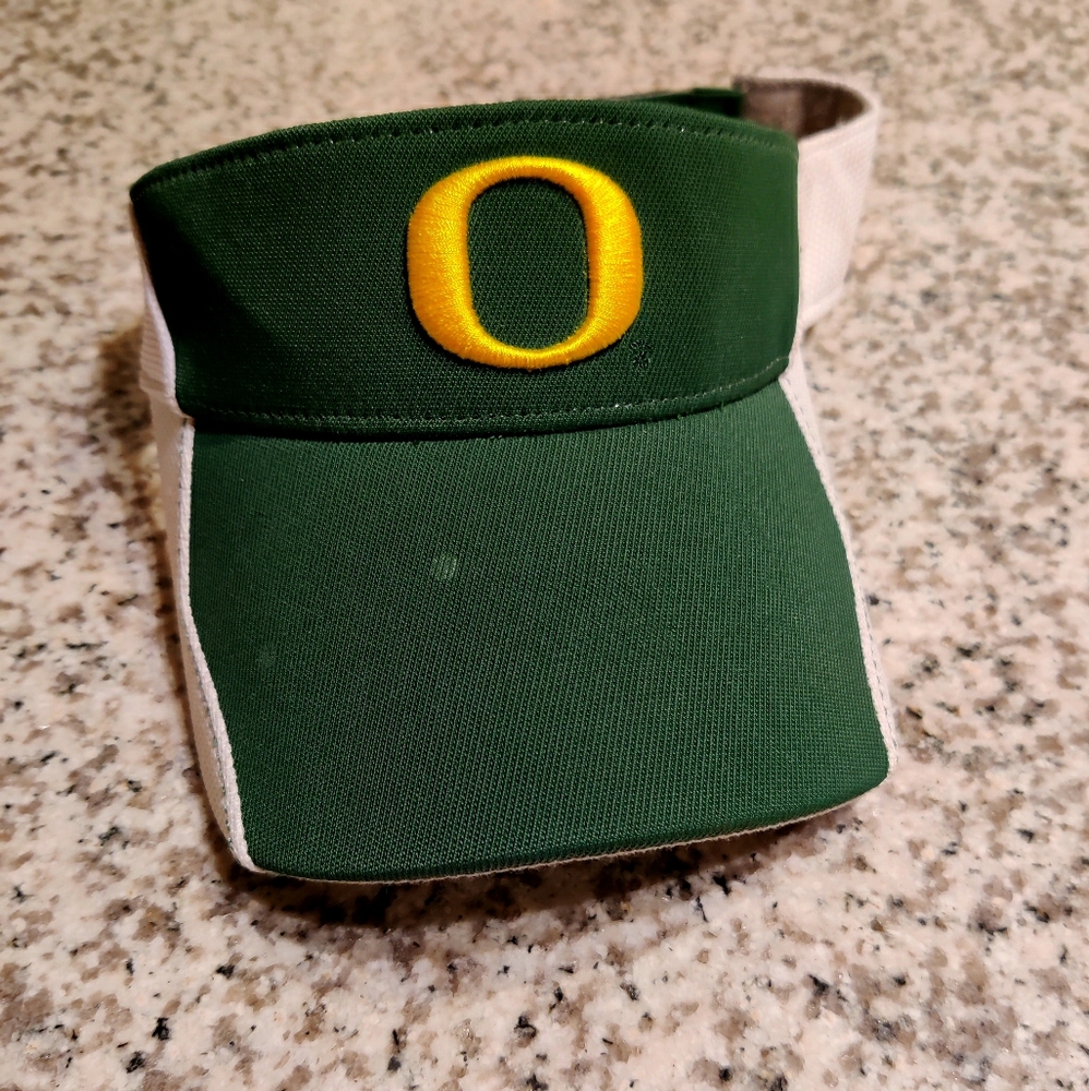 Oregon Ducks visor